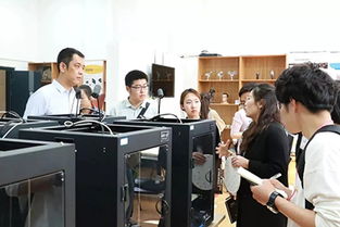 黨建引領(lǐng)促融合，專業(yè)交流譜新篇 文化藝術(shù)管理學(xué)院與設(shè)計(jì)學(xué)院聯(lián)合開展主題黨日暨專業(yè)交流活動